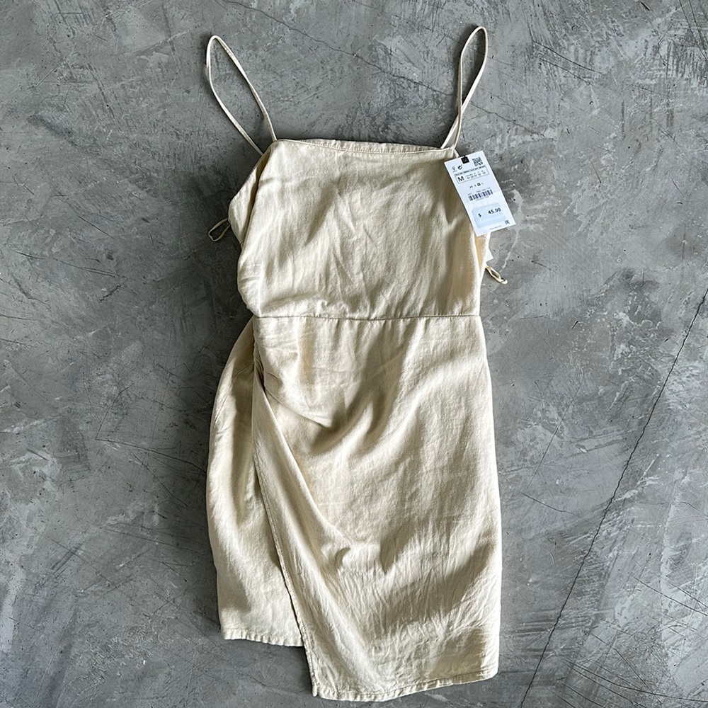 Zara mini dress in size M
